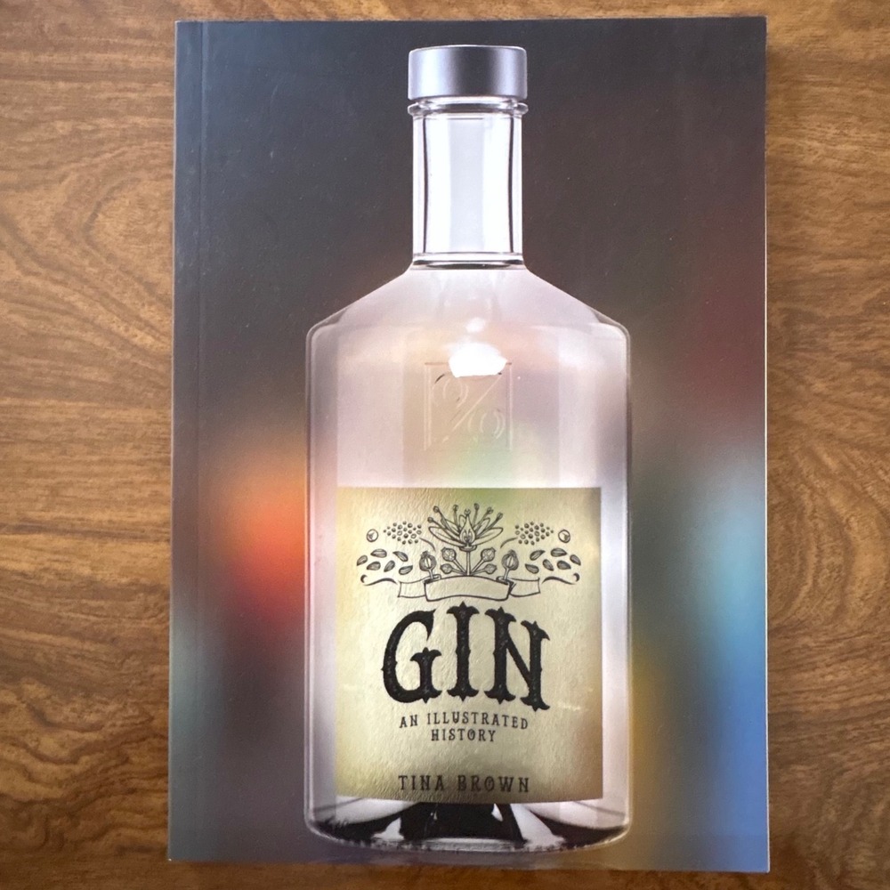 Gin An Illustrated History by Tina Brown Amberley Publishing 2018 Paperback Book